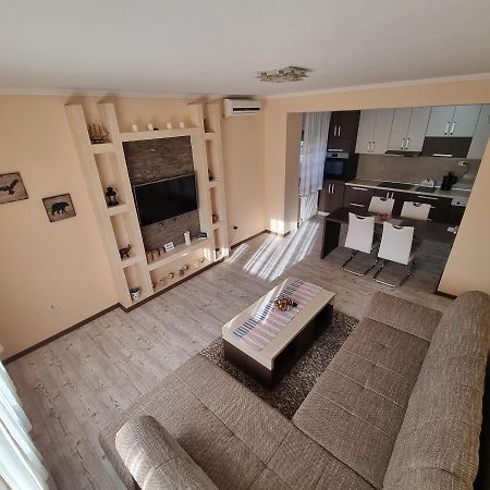 Koks Apartmans 수보티차 외부 사진