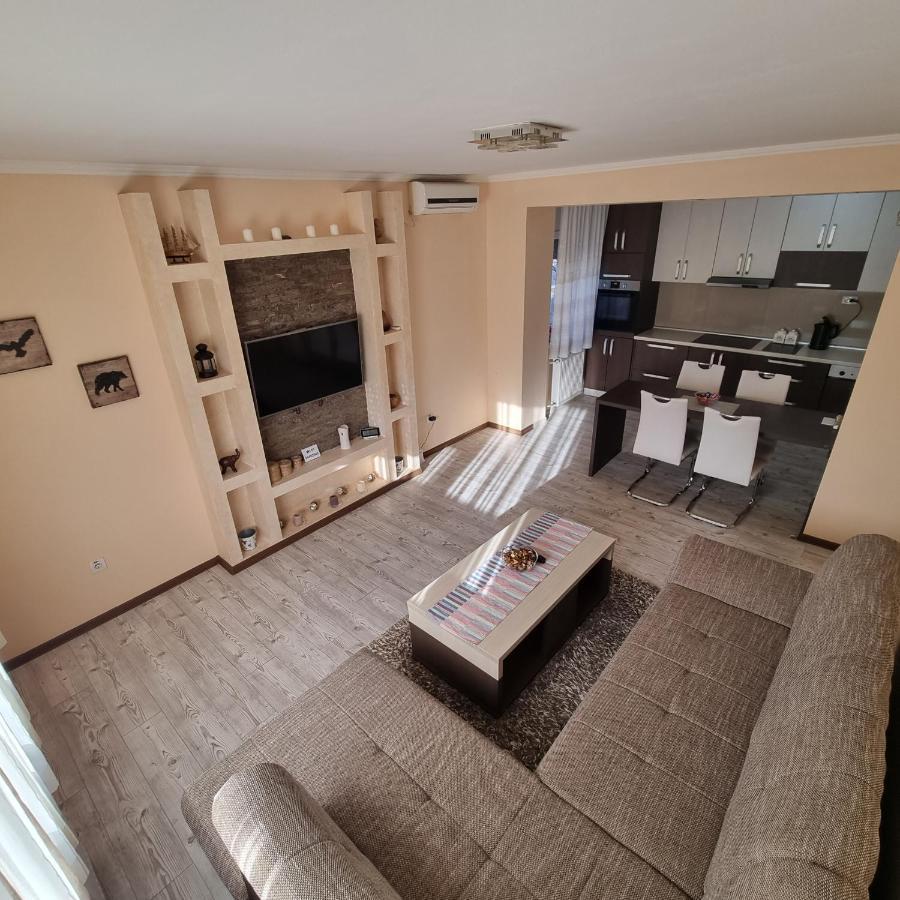 Koks Apartmans 수보티차 외부 사진